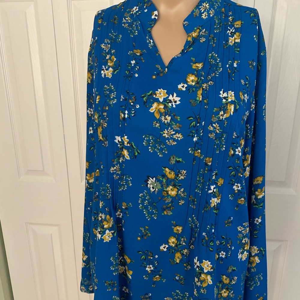 Joan River Long Sleeve Blouses